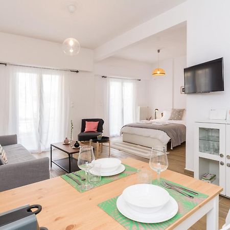 Wide Comfy Studio Apartment Centrally Located In Thissio Атина Екстериор снимка